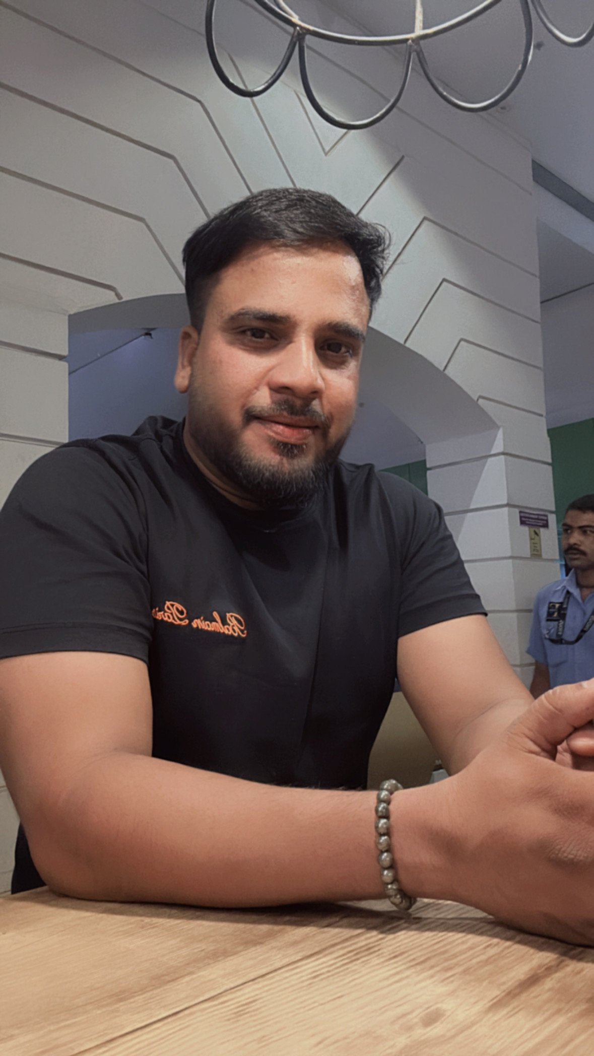 {"eId":"292859753799437","CameraPosition":2}